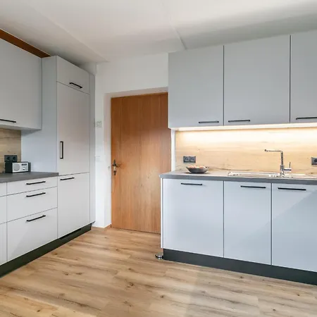 Platzl بيت للعطل هوبفغراتن إم بريكسنتال